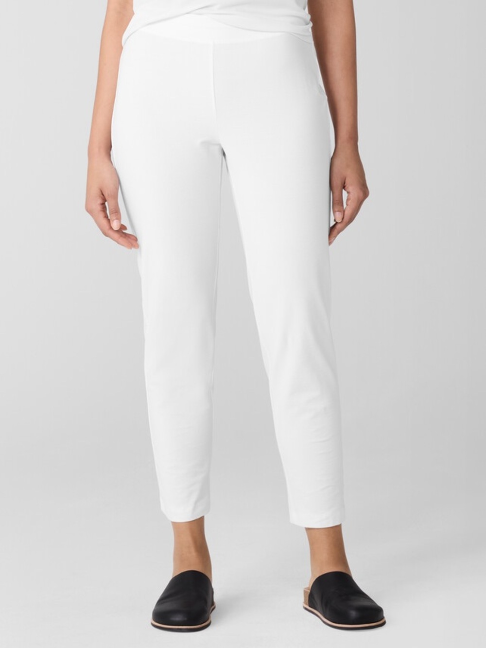 Eileen Fisher White Pull-On Ankle Pants
